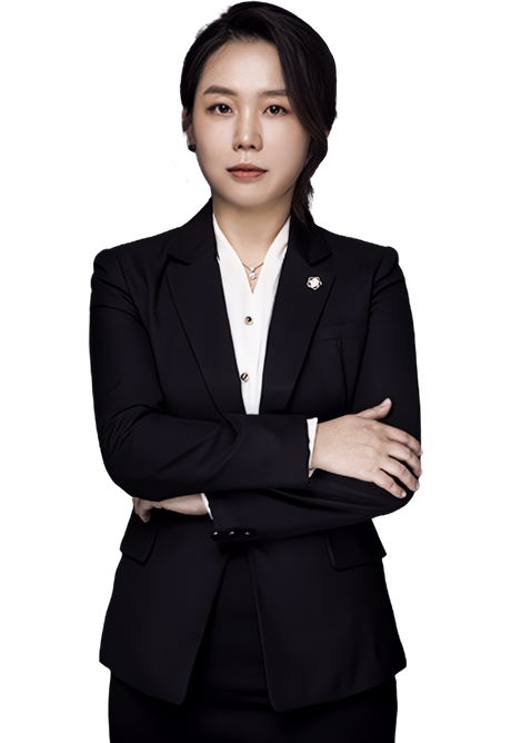 Moon Ji Yeong, Partner